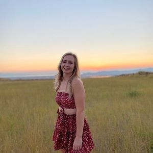 Meet your Posher, Aimee